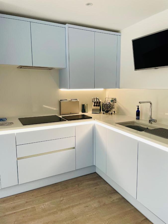 Peterborough, Hampton Vale Lakeside En-Suite Large Double Bedroom With Great Modern Facilities Exterior photo